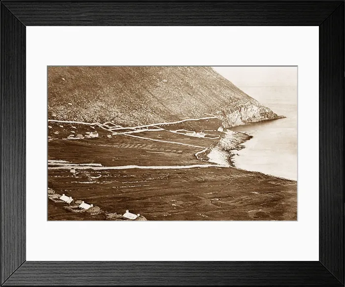 Framed Print : Town and Bay, St Kilda Framed Print : Town and Bay, St Kilda