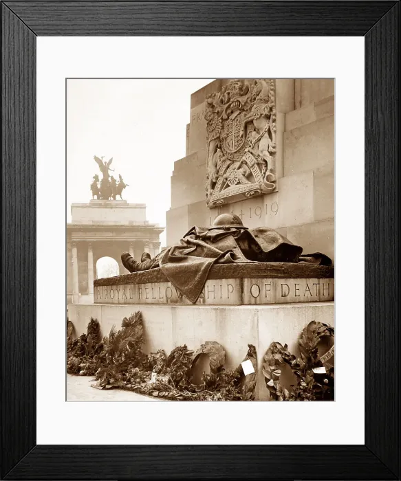 Framed Print : Royal Artillery Memorial, Hyde Park, London Framed Print : Royal Artillery Memorial, Hyde Park, London