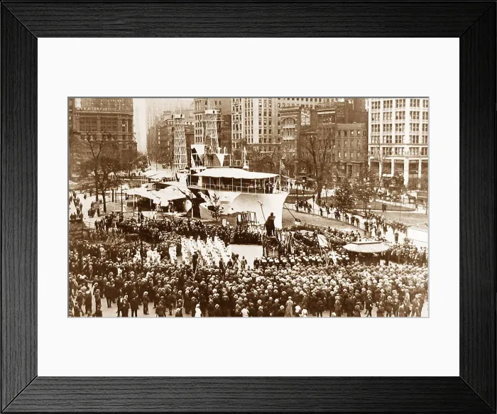 Framed Print : Union Square, New York, USA Framed Print : Union Square, New York, USA