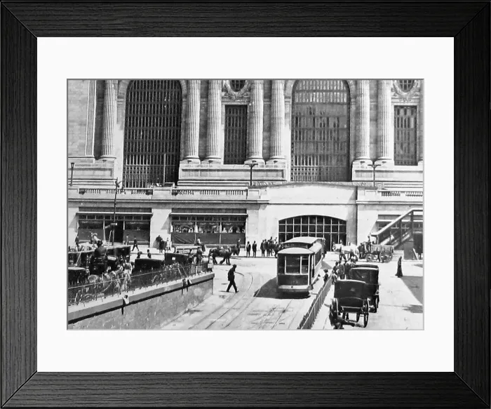 Framed Print : New York Grand Central Depot, early 1900s Framed Print : New York Grand Central Depot, early 1900s