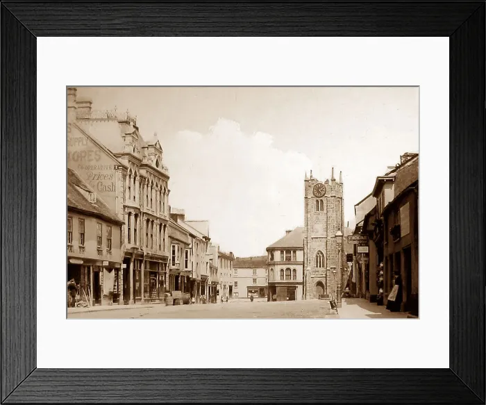 Framed Print : Okehampton, Devon Framed Print : Okehampton, Devon