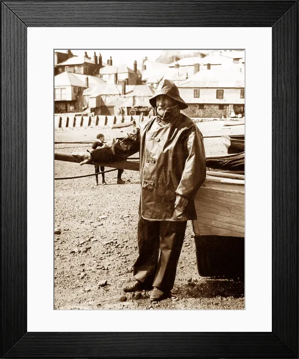 Framed Print : Fisherman in oil skins at St Ives, Cornwall