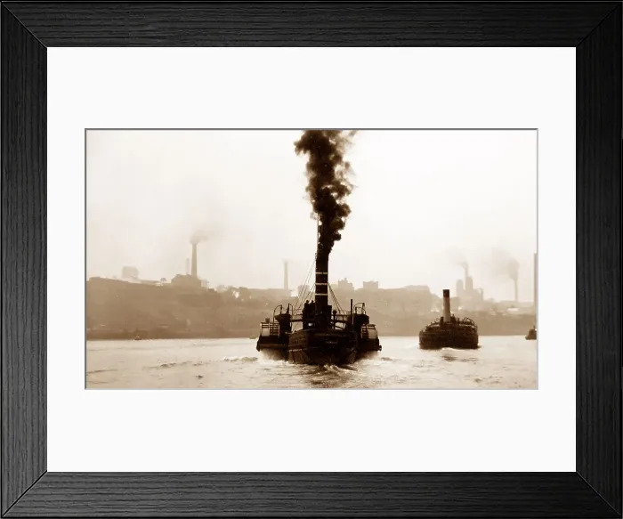 Framed Print : Paddle steamer, River Tyne, Newcastle upon Tyne Framed Print : Paddle steamer, River Tyne, Newcastle upon Tyne