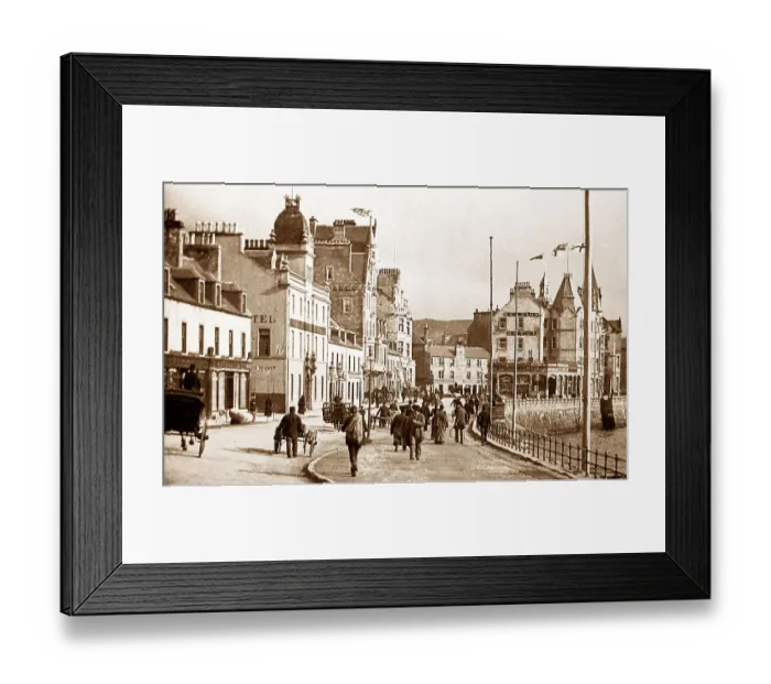 Framed Print : George Street, Oban, Scotland Framed Print : George Street, Oban, Scotland