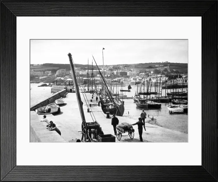 Framed Print : St. Ives Cornwall - early 1900s Framed Print : St. Ives Cornwall - early 1900s