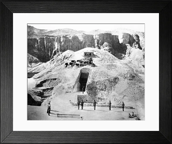 Framed Print : Guarding the tomb of Tutankhamun in the Valley Framed Print : Guarding the tomb of Tutankhamun in the Valley