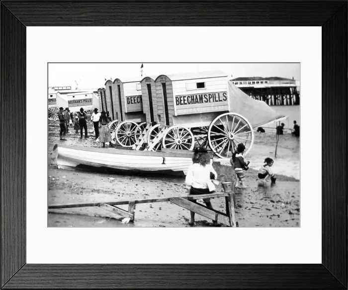 Framed Print : Great Yarmouth beach and pier - Victorian period Framed Print : Great Yarmouth beach and pier - Victorian period