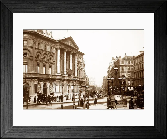 Framed Print : Leicester Square, London Framed Print : Leicester Square, London