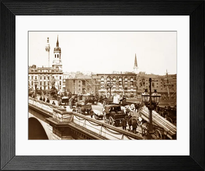 Framed Print : London Bridge - Victorian period Framed Print : London Bridge - Victorian period