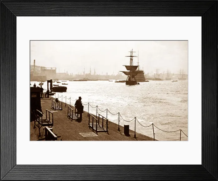 Framed Print : Waiting for the ferry at Greenwich Pier, London Framed Print : Waiting for the ferry at Greenwich Pier, London