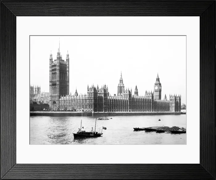 Framed Print : Houses of Parliament, London - Victorian period Framed Print : Houses of Parliament, London - Victorian period