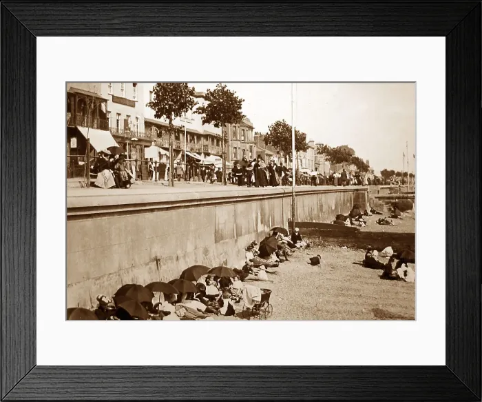 Framed Print : Southend Parade Framed Print : Southend Parade
