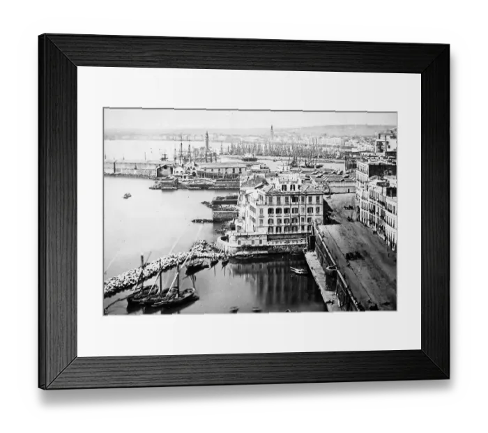Framed Print : Port Saint Lucie, Naples, italy Framed Print : Port Saint Lucie, Naples, italy