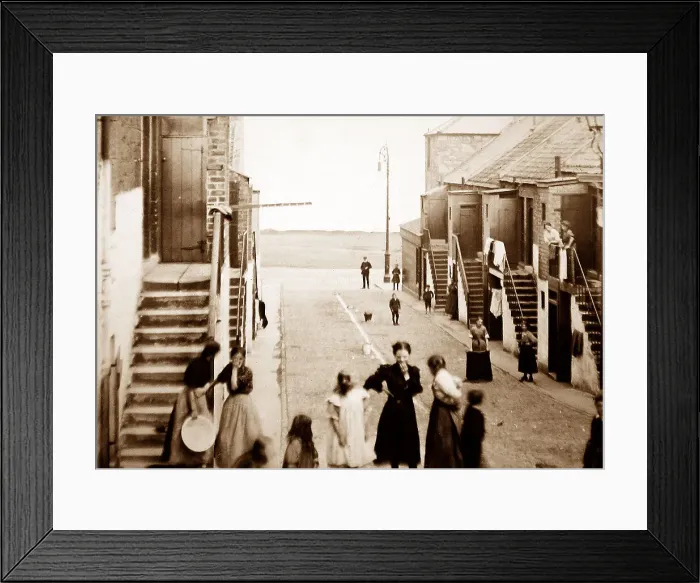 Framed Print : Granton in Edinburgh in 1909 Framed Print : Granton in Edinburgh in 1909