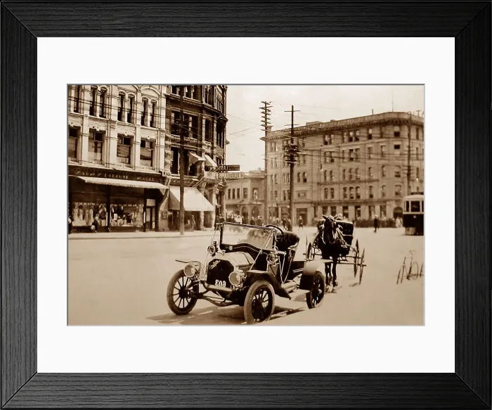 Framed Print : Winnipeg, Manitoba, Canada Framed Print : Winnipeg, Manitoba, Canada