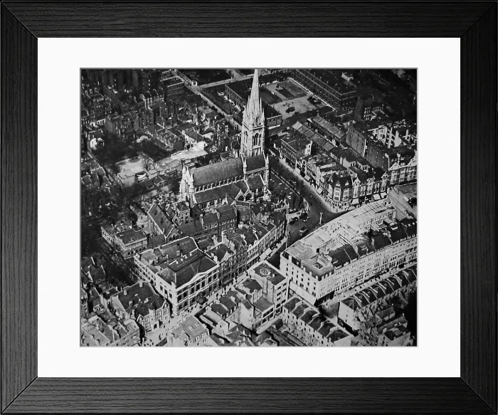 Framed Print : Victorian London from the air - Kensington - circa 1900 Framed Print : Victorian London from the air - Kensington - circa 1900