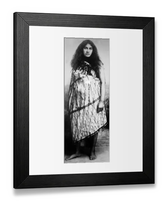 Framed Print : Maori girl, New Zealand - early 1900s Framed Print : Maori girl, New Zealand - early 1900s
