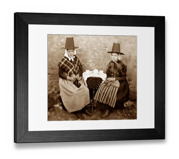 Framed Print : Welsh ladies in traditional costume Framed Print : Welsh ladies in traditional costume