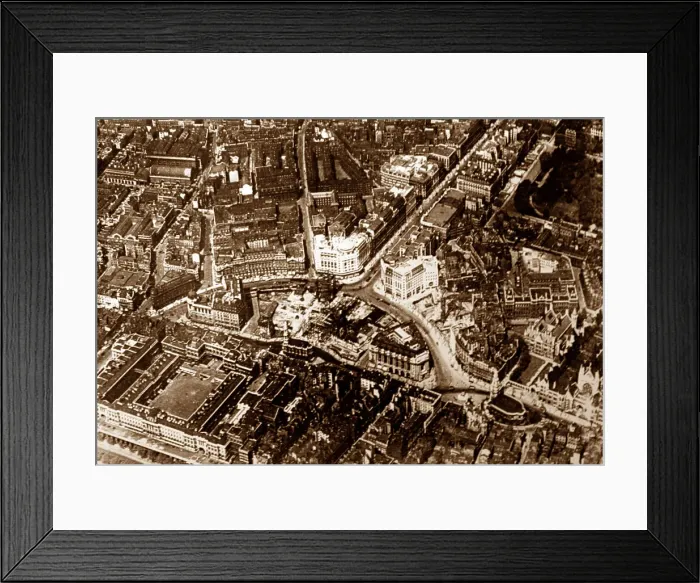 Framed Print : Aldwych Lonon aerial view - late Victorian period Framed Print : Aldwych Lonon aerial view - late Victorian period