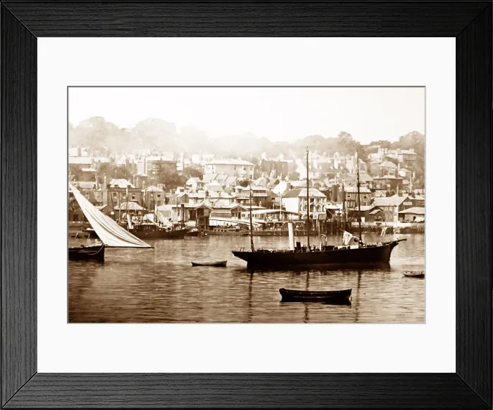 Framed Print : West Cowes, Isle of Wight - Victorian period Framed Print : West Cowes, Isle of Wight - Victorian period