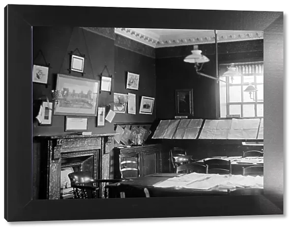 YMCA Wakefield reading room during WW1