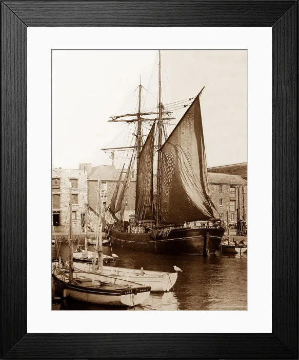 Framed Print : Snowflake of Runcorn sailing boat in Mevagissey harbour Framed Print : Snowflake of Runcorn sailing boat in Mevagissey harbour