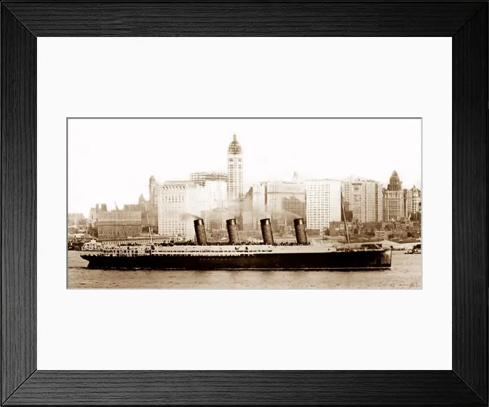 Framed Print : RMS Mauretania in New York Framed Print : RMS Mauretania in New York