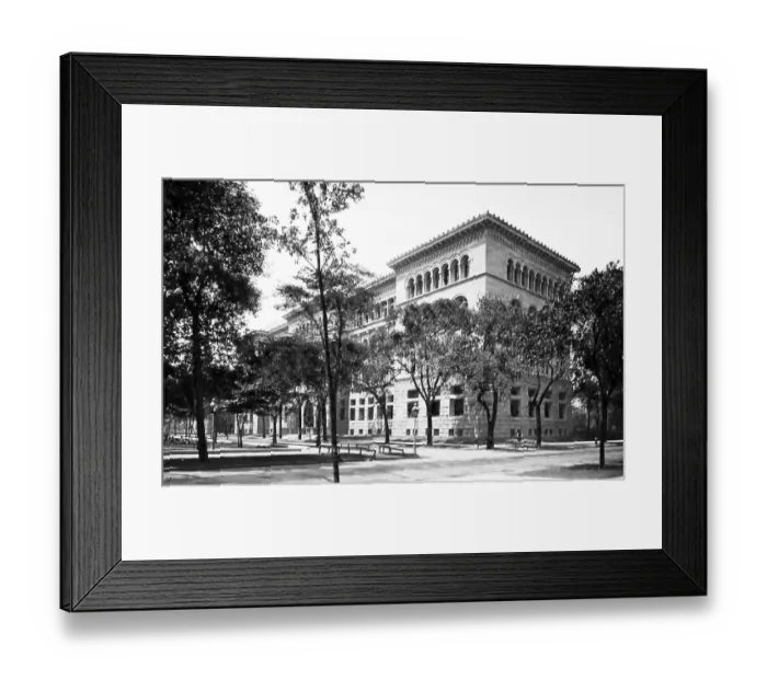 Framed Print : Newberry Library, Chicago, USA Framed Print : Newberry Library, Chicago, USA