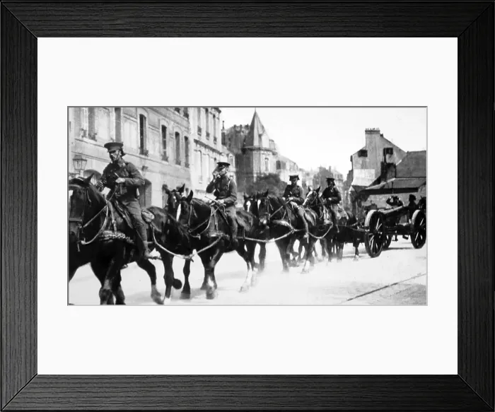 Framed Print : Royal Horse Artillery during WW1 - hand coloured photograph Framed Print : Royal Horse Artillery during WW1 - hand coloured photograph