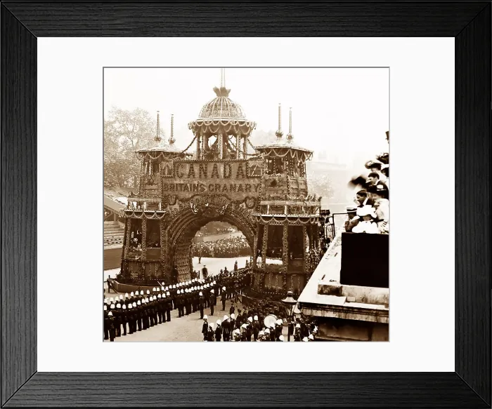 Framed Print : Canadian Arch, Whitehall, London - in 1902 Framed Print : Canadian Arch, Whitehall, London - in 1902