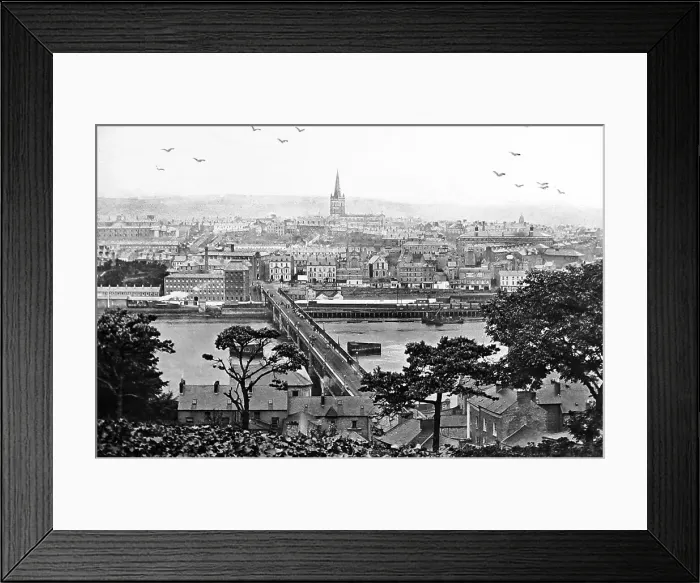 Framed Print : Londonderry, Ireland