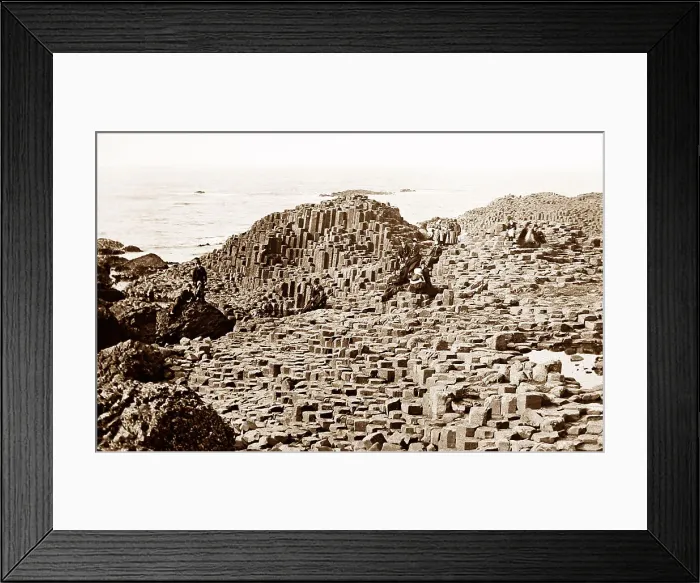 Framed Print : Giants Causeway, Ireland Framed Print : Giants Causeway, Ireland