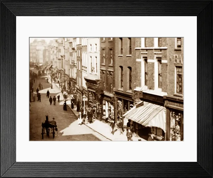 Framed Print : Grafton Street, Dublin, Ireland Framed Print : Grafton Street, Dublin, Ireland