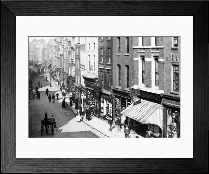 Framed Print : Grafton Street, Dublin, Ireland Framed Print : Grafton Street, Dublin, Ireland