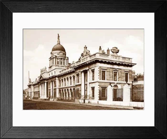Framed Print : The Custom House, Dublin, Ireland Framed Print : The Custom House, Dublin, Ireland