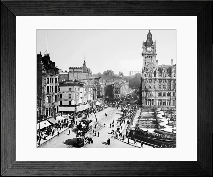 Framed Print : Princes Street, Edinburgh, Scotland Framed Print : Princes Street, Edinburgh, Scotland