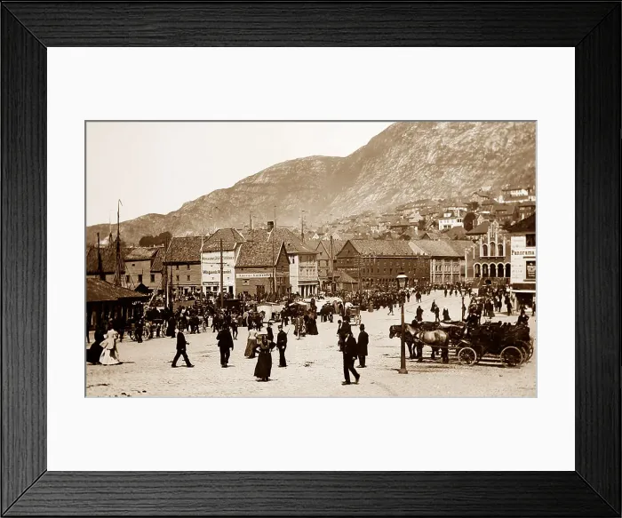 Framed Print : Bergen, Norway Framed Print : Bergen, Norway