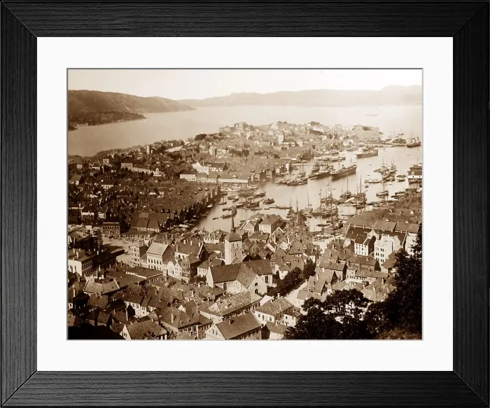 Framed Print : Bergen, Norway Framed Print : Bergen, Norway