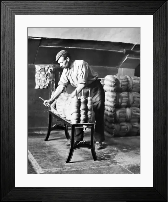 Framed Print : Linen manufacture, Long stool bundling Framed Print : Linen manufacture, Long stool bundling