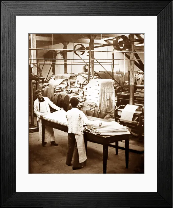 Framed Print : Lapping, linen production, Victorian period Framed Print : Lapping, linen production, Victorian period