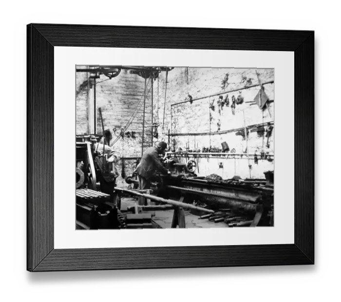 Framed Print : Linen manufacture, Engineering workshop Framed Print : Linen manufacture, Engineering workshop