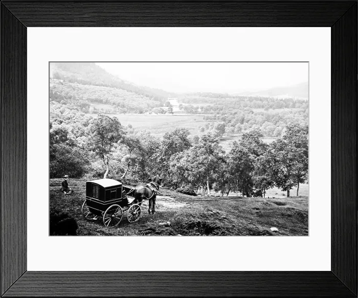 Framed Print : River Dee Valley, Mar Lodge Estate, Scotland Framed Print : River Dee Valley, Mar Lodge Estate, Scotland