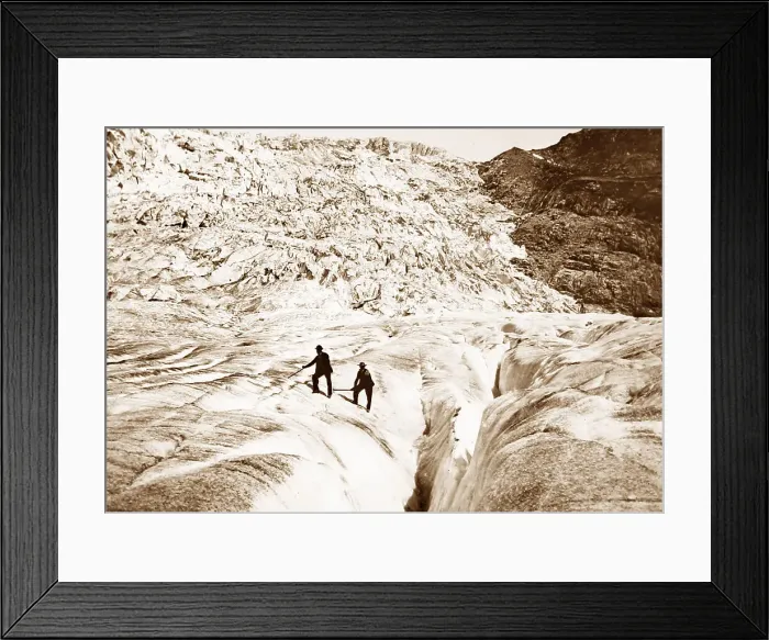 Framed Print : A crevasse, Rhone Glacier, Furka Pass, Alps Framed Print : A crevasse, Rhone Glacier, Furka Pass, Alps