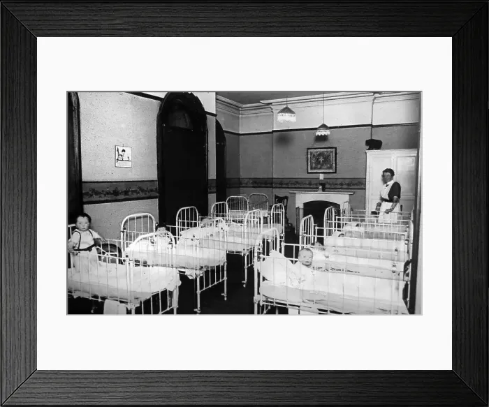 Framed Print : Maternity Hospital ward Framed Print : Maternity Hospital ward