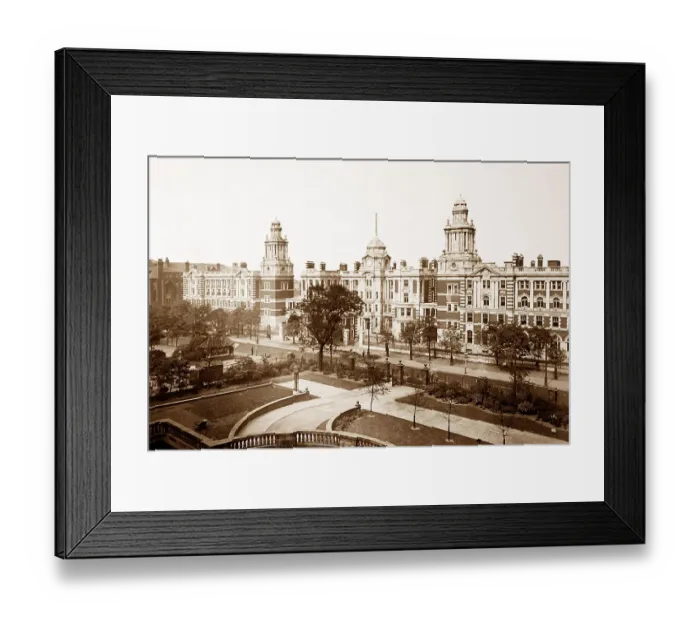 Framed Print : Royal Infirmary Hospital, Manchester Framed Print : Royal Infirmary Hospital, Manchester