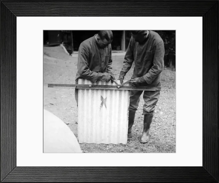 Framed Print : Building an Anderson shelter, ARP training exercise Framed Print : Building an Anderson shelter, ARP training exercise