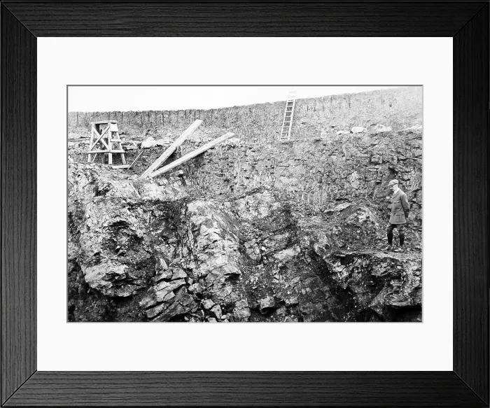 Framed Print : Archaeological dig, Wartnaby, Leicestershire Framed Print : Archaeological dig, Wartnaby, Leicestershire