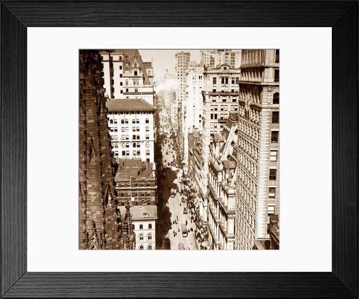 Framed Print : Broadway, New York from the Empire State Building, USA Framed Print : Broadway, New York from the Empire State Building, USA