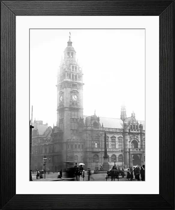 Framed Print : Sheffield Town Hall, early 1900s Framed Print : Sheffield Town Hall, early 1900s