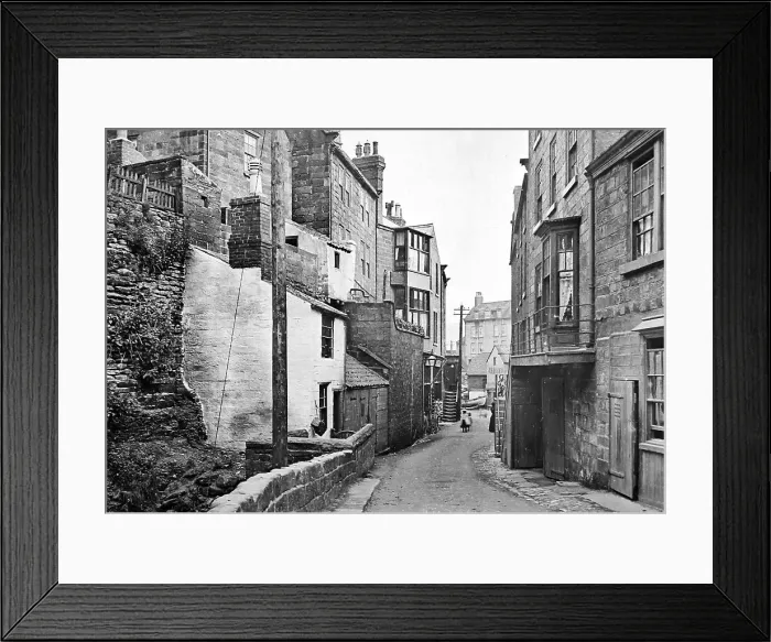 Framed Print : Robin Hood's Bay Framed Print : Robin Hood's Bay